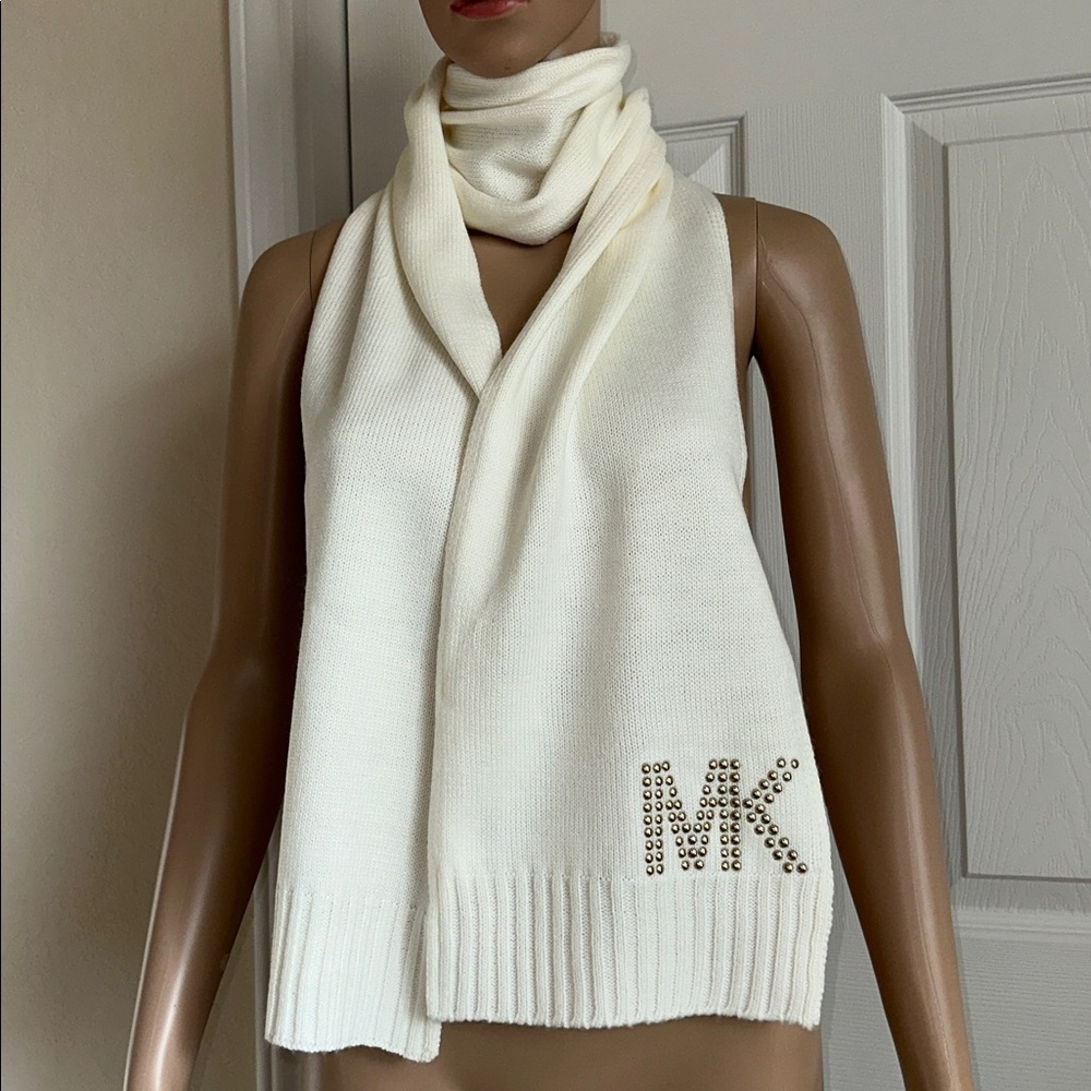 MICHAEL Michael Kors Cream Knit Scarf - Picture 5 of 12
